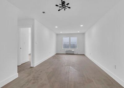 4th image of 74 Broadway St #11528983