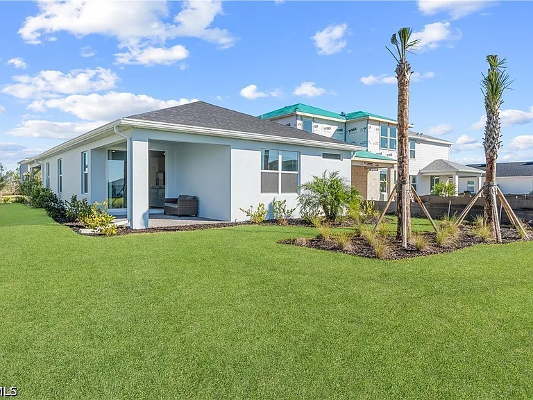 44148 Kelly Dr — Photo 34