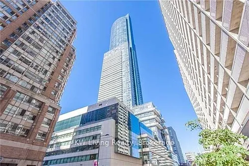 386 Yonge St Photo 1