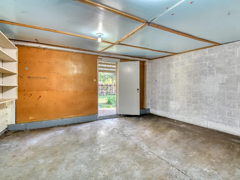6028 Fairway Ave — Photo 20