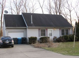 2539 W Park Dr, Huntington, IN 46750