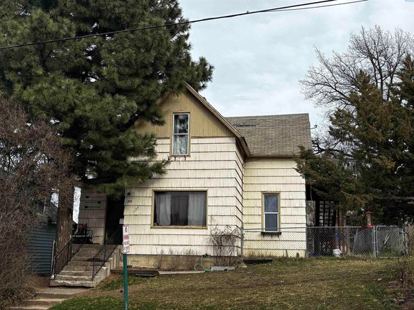 320 SE High St, Pullman, WA 99163