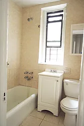 Rented by CITY SKYLINE REALTY INC