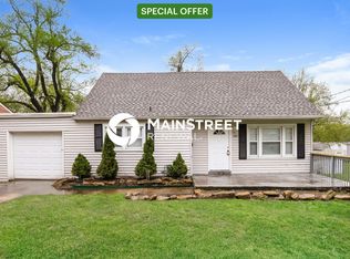 5417 Woodson Rd, Raytown, MO 64133