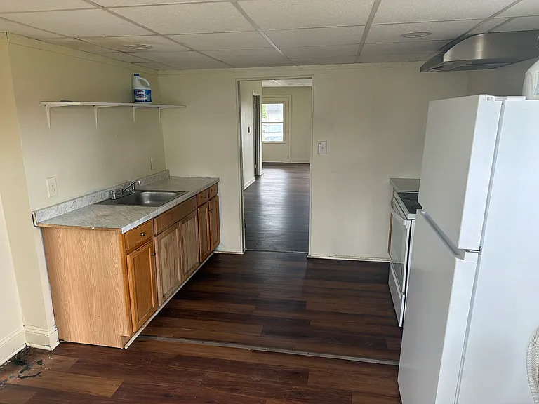 825 Bedington Rd #825 — Photo 6