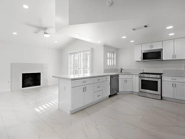 2773 Don Goodwin Dr — Photo 24