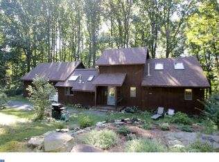 50 Stone Roll Creek Rd, Boyertown, PA 19512
