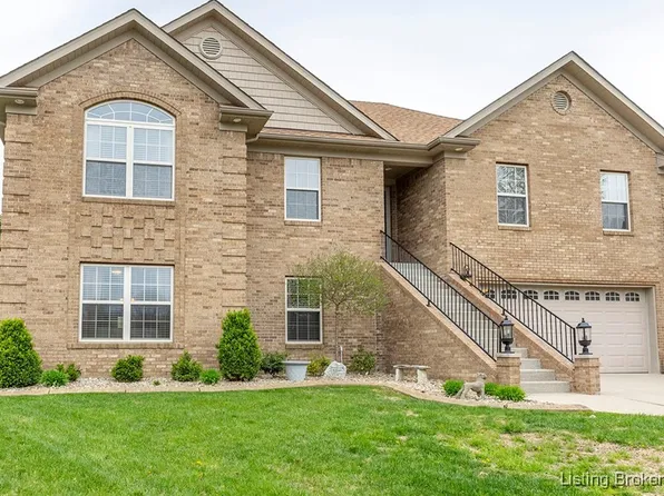 3907 Kyra Circle, New Albany, IN 47150