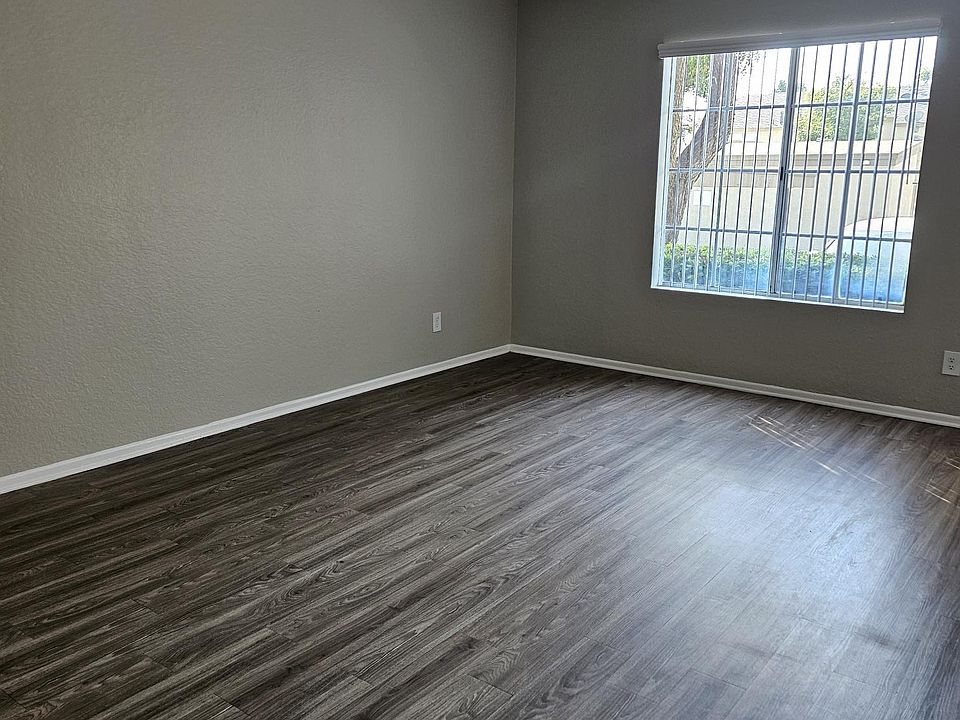 1st image of 813 S Magnolia Ave #813B