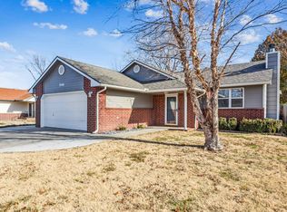 944 N Meadow Rd, Valley Center, KS 67147