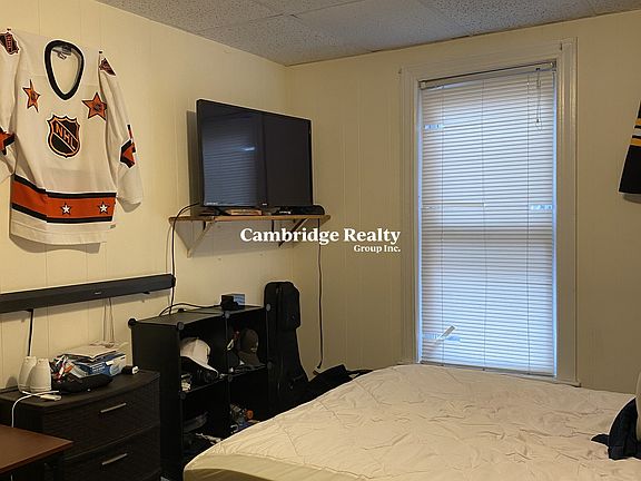 5th image of 91-93 Calumet St #3T