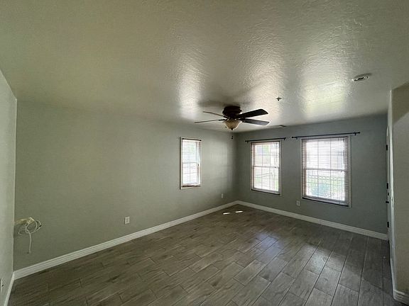 2nd image of 2792 S Bahama Dr