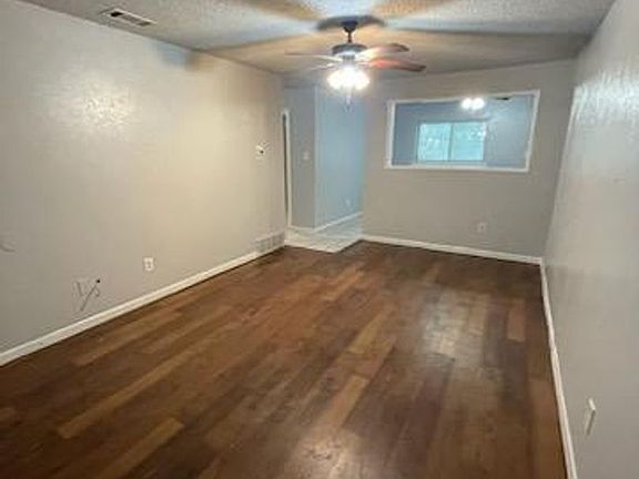 2nd image of 4040 Driskell Blvd