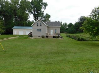 45356 269th St, Parker, SD 57053