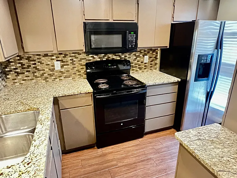 ELECTRIC RANGE