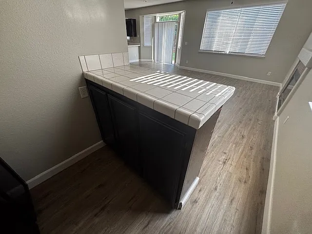 625 Roscommon Pl — Photo 25