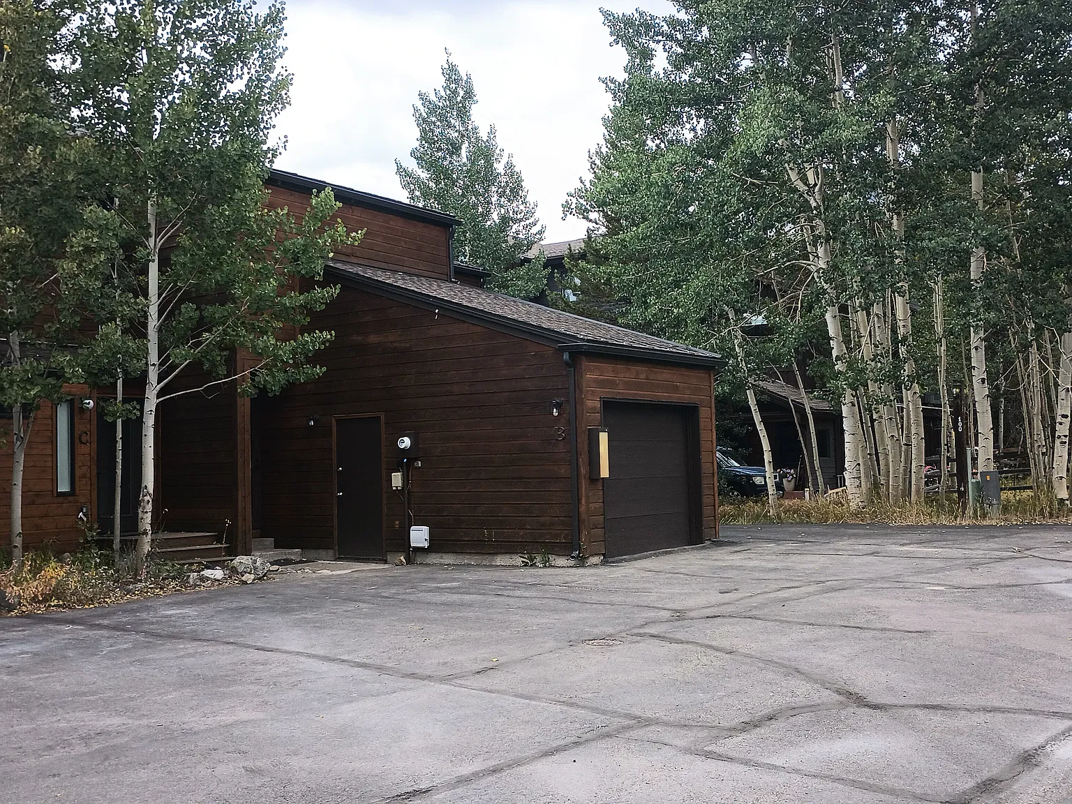 2 bed, $3,000 — Photo 2