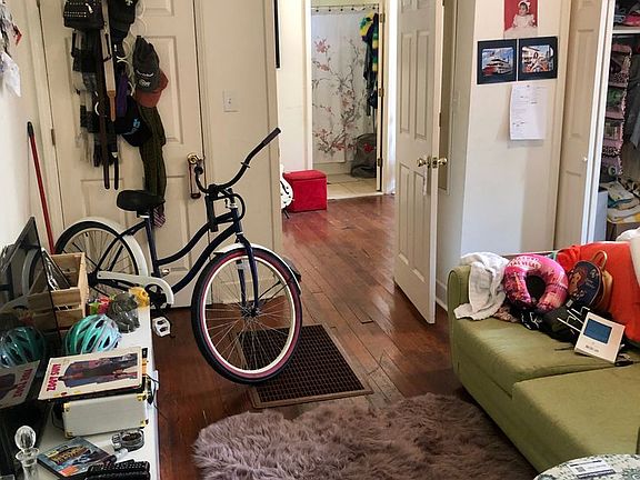 2nd image of 2335-41 Nashville Ave #2341