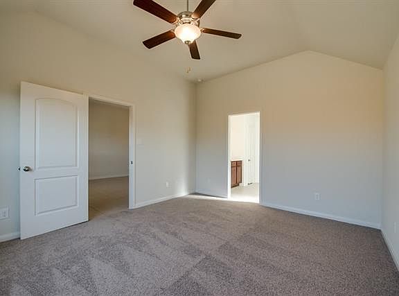 4th image of 13213 Tower Ln