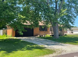 300 Ernest St, Washington, IL