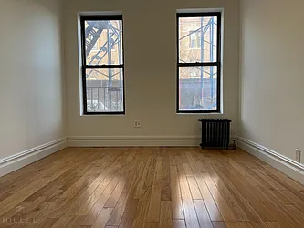 Rented by Hillel Realty Group