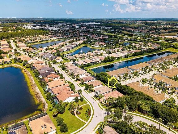 3rd image of 9357 Glenforest Dr