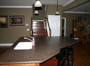 13610 Gooseberry Rd, Bentonville, AR 72712