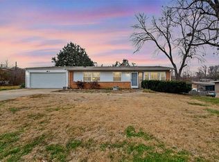 12 Nassau Cir, Saint Louis, MO