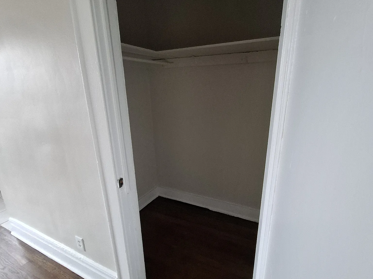 Studio, 500 sqft, $1,300 — Photo 4