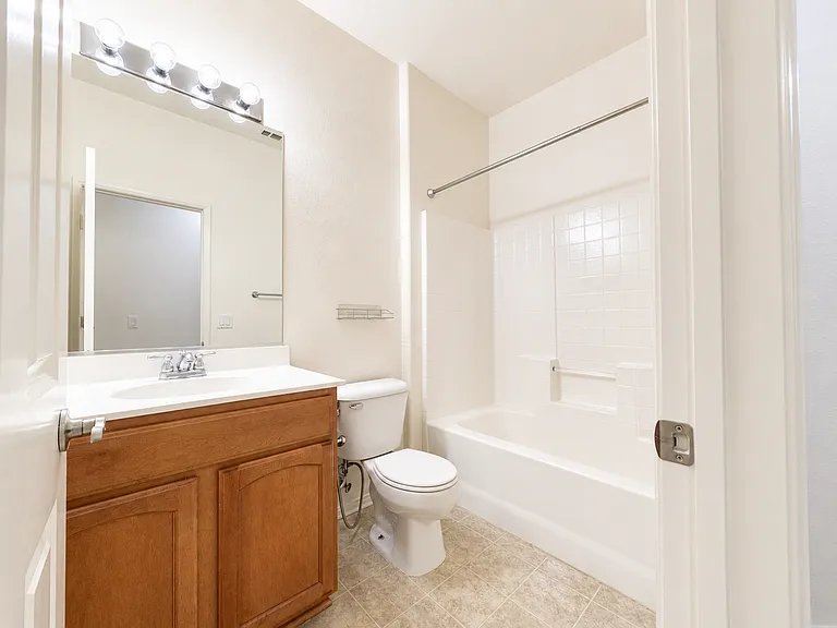 15325 Oak Tree Dr #104 — Photo 18