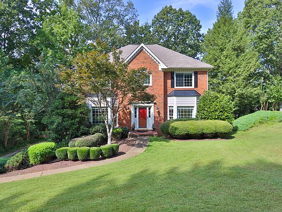 3rd image of 4505 Ashmore Cir NE