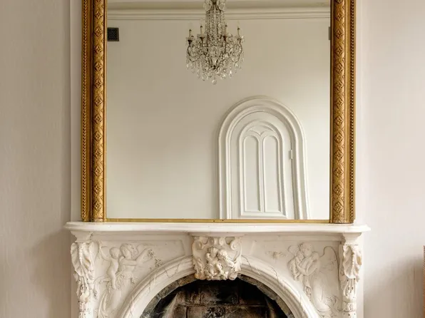 243 East 17th Street image 16 of 43