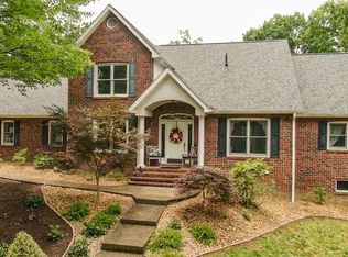 1005 Madison Ln, Blacksburg, VA 24060