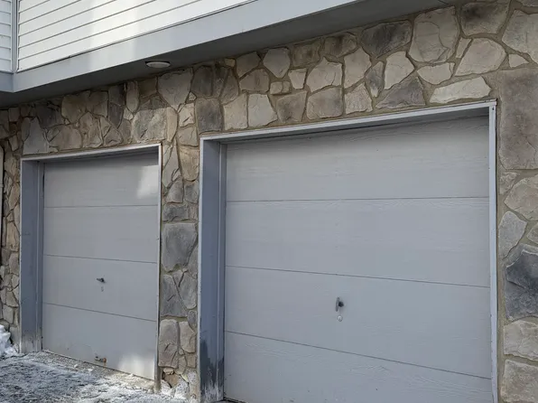 1301 Sabrina Ln, Piscataway, NJ 08854