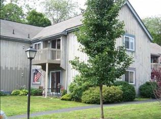 69 Sterling St, Beacon, NY 12508