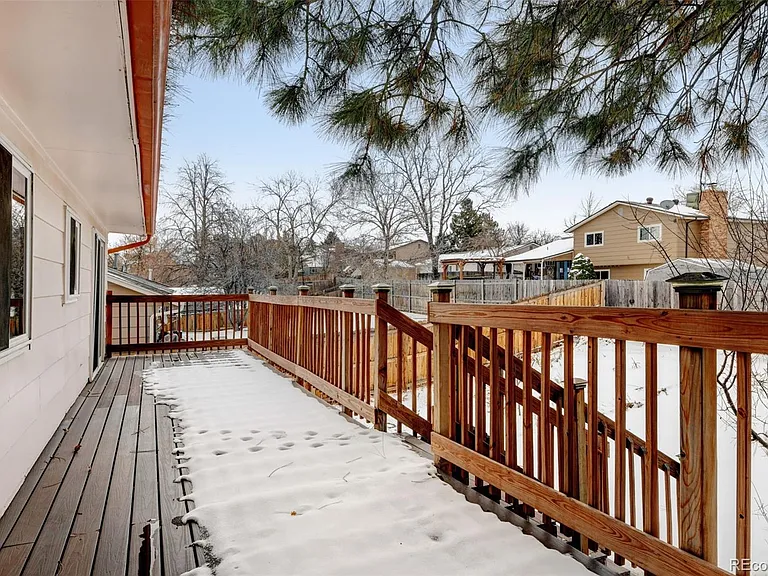 16344 E Carolina Dr — Photo 15