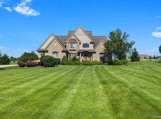 9831 Lapham Way, Plymouth, MI 48170