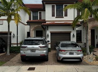 3465 W 104th Ter, Hialeah, FL 33018