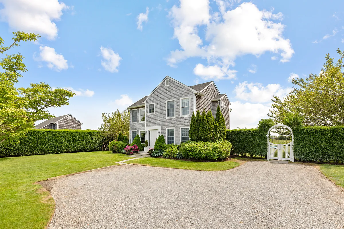 Building Photo - 826 N Sea Mecox Rd