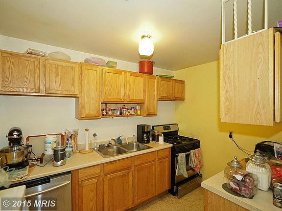 5th image of 3806 Claremont Ln