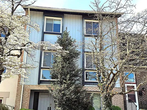 9506 Miranda Ct, Fairfax, VA 22031