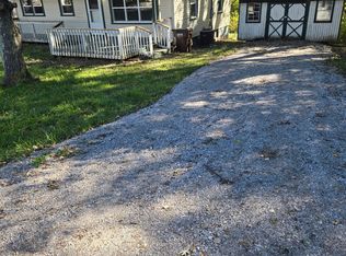 321 McDowell Ln #A, Bedford, KY 40006