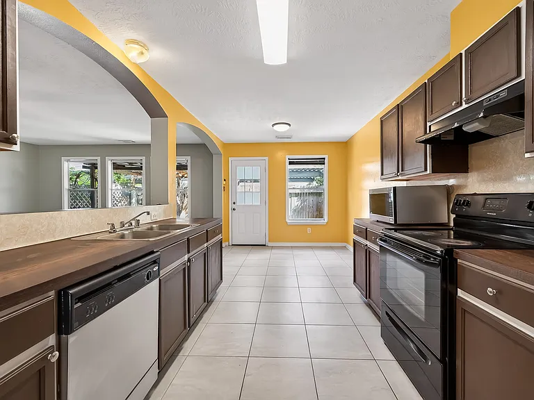 11735 Alief Clodine Rd #50 — Photo 12
