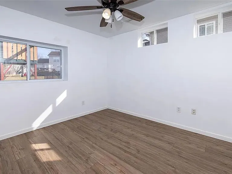 2845 Smokehouse Way — Photo 10