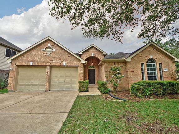 2nd image of 5727 Skydale Ln