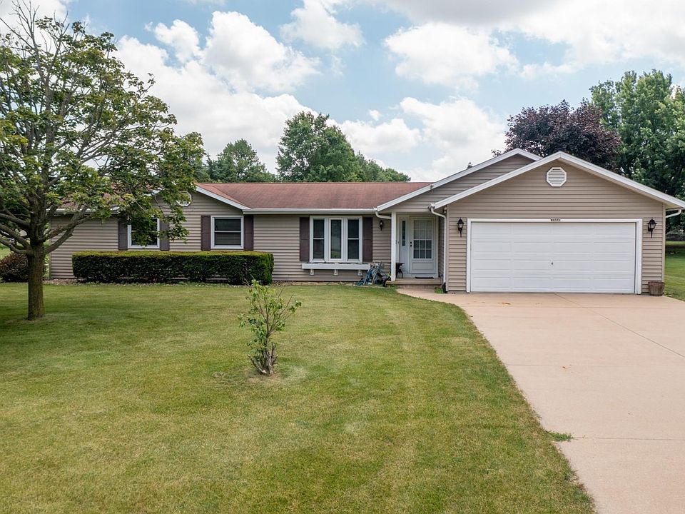 Welcome to W6571 Cedar Lane