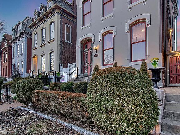 3rd image of 1813 Lafayette Ave