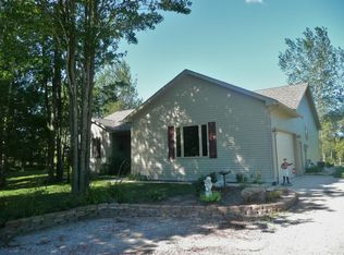 1900 S Sasse Rd, Midland, MI 48640