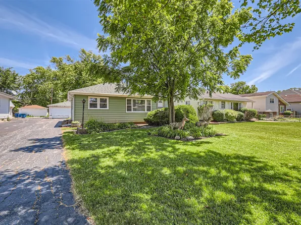 325 Judson St, Bensenville, IL 60106