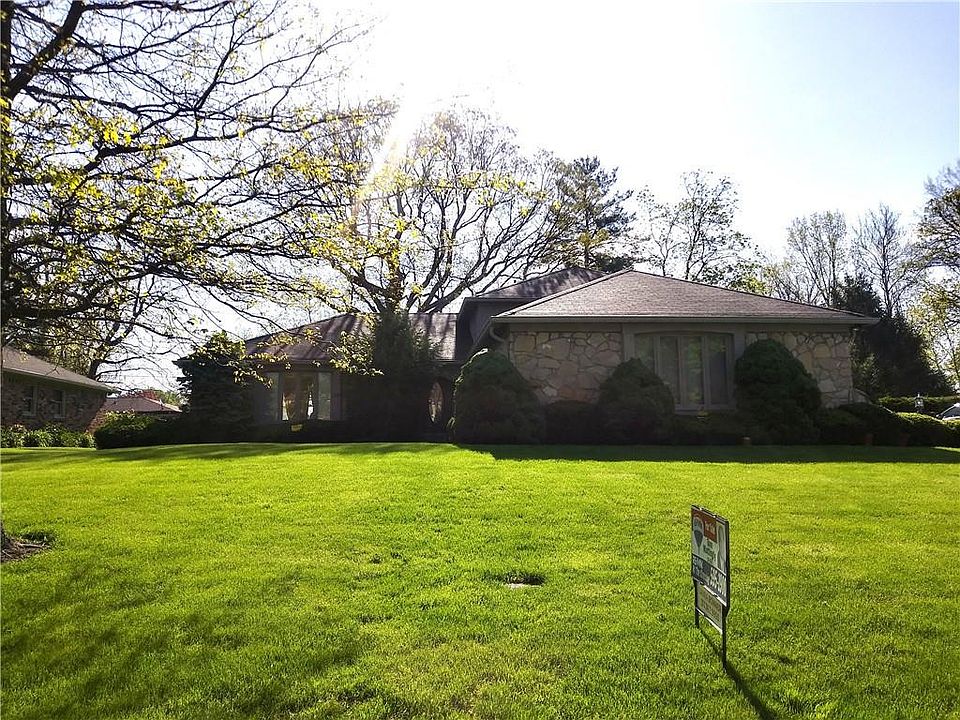 1st image of 6821 Bruton Dr